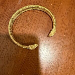 Elegant Gold-Toned Women's Bracelet